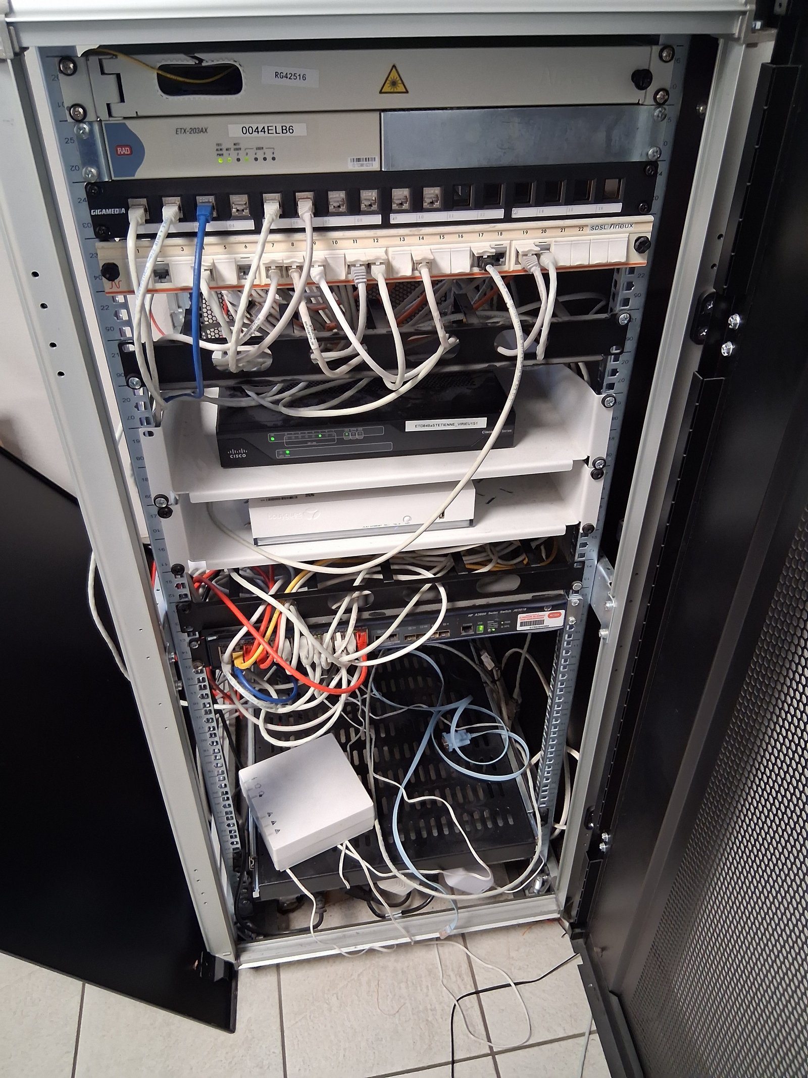 Baie avant/après recâblage